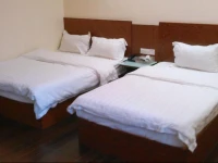 Huitong Hotel 