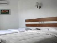 Shenghu Inn 