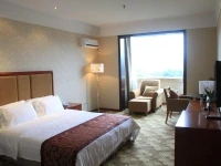 Yibin Jiangnan Hotel 