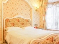 Yibinbandao Holiday Hotel 