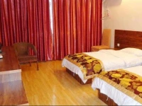 Yichang Spring Business Hotel 