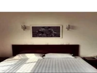 Baoding Yixian Lejia Hotel 