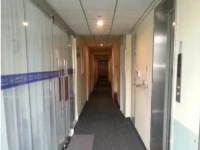 Hanting Express Yulin Lingxiao Plaza Branch 