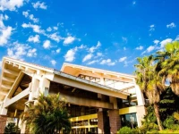 Holiday Inn 