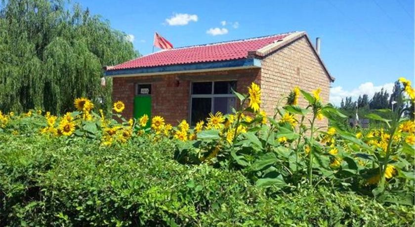 Zhongwei Shapo Mingzong Water Rafting Farm Stay 