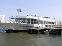 Regis Hotelschiff 4* DГјsseldorf 