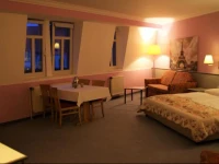Bed & Kitchen Cityappartments Dresden 