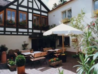 Hotel und Weinhaus Zum Krug 