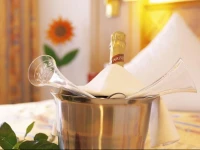Hotel Hirsch mit CafГ© KlГ¶sterle 