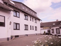 Hotel Zur Flora 2*