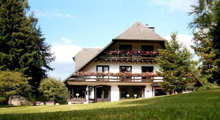 GГ¤stehaus BehabГјhl B&B 