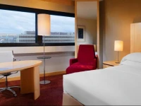 Sheraton Frankfurt Airport Hotel & Conference Center 