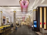 Reichshof Hamburg, Curio Collection by Hilton 