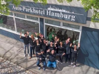 Auto-Parkhotel 