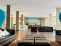 Motel One Hamburg-Altona 