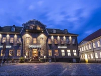 Schiefer Hotel 