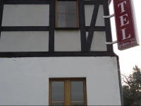 Hotel GrГ¶bern am See 
