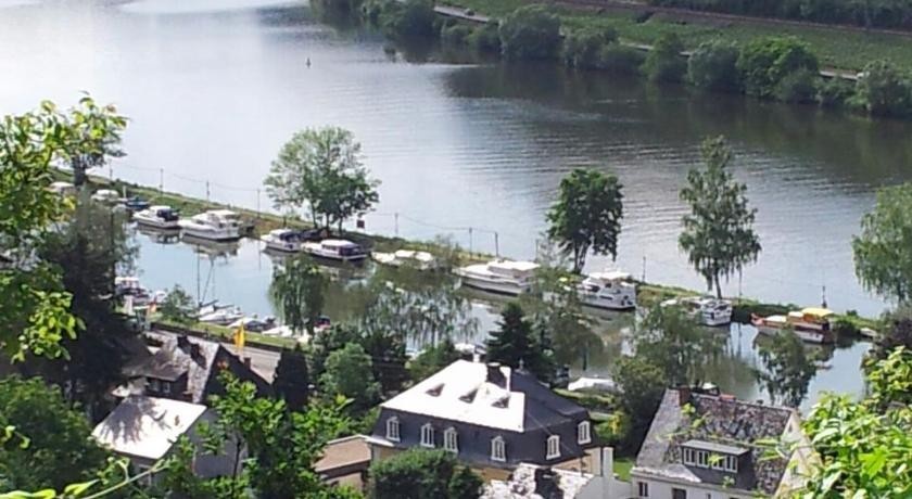 Hotel Haus am Rebstock 