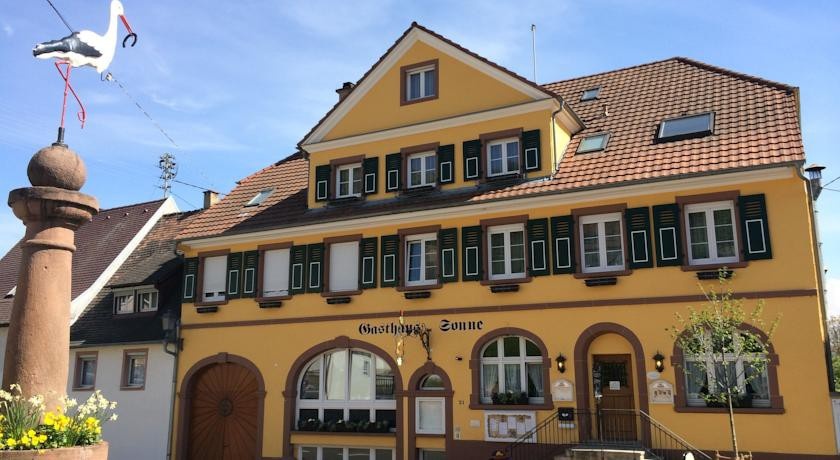 Weinhotel / Gasthaus zur Sonne 