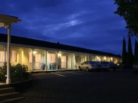 Kings Court Motel 3*