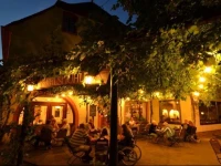 Hotel und Weingut KarlsmГјhle 