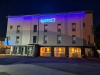 Hotel Come In 