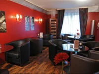 Best Western Plus Crown Hotel 