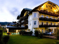 Post-Hotel