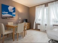 East Park Apartments 