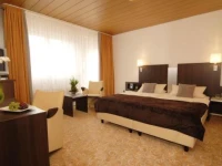 Adler Hotel & Restaurant 