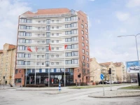 2Home Hotel Apartments 