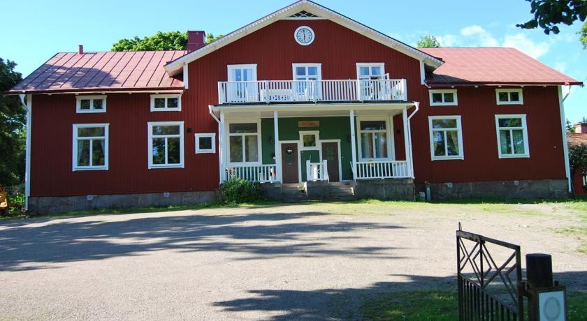 Rytterne Kyrkskola B&B 