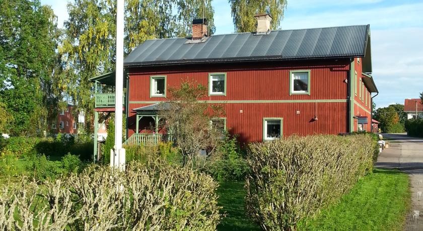 AteljГ© VГ¤vglГ¤dje Butik Bed & Breakfast 