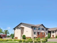 Super 8 East Aberdeen 