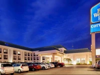 Best Western PLUS CottonTree Inn 