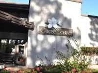 The Inn at Houndslake 