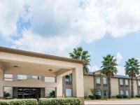 Howard Johnson Express Inn Iowa LA 