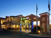 Holiday Inn Express Albuquerque / I-40 EUBANK 