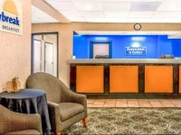 Days Inn & Suites Albuquerque North 