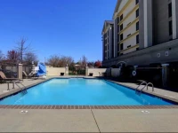 Holiday Inn Express & Suites Alpharetta 