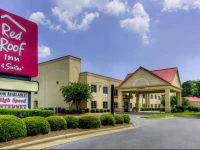 Red Roof Inn & Suites - Albany 