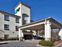Holiday Inn Express Hotel & Suites Albemarle 