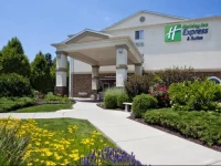 Holiday Inn Express and Suites Allentown West 