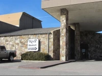 La Kiva Hotel and Conference Center 