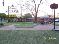Anadarko Motel 2*