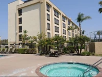 Comfort Inn & Suites Anaheim 