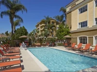 Portofino Inn and Suites Anaheim Hotel 