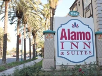 Alamo Inn and Suites - Convention Center 