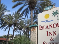 Anaheim Islander Inn & Suites 