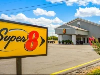 Super 8 Ardmore 